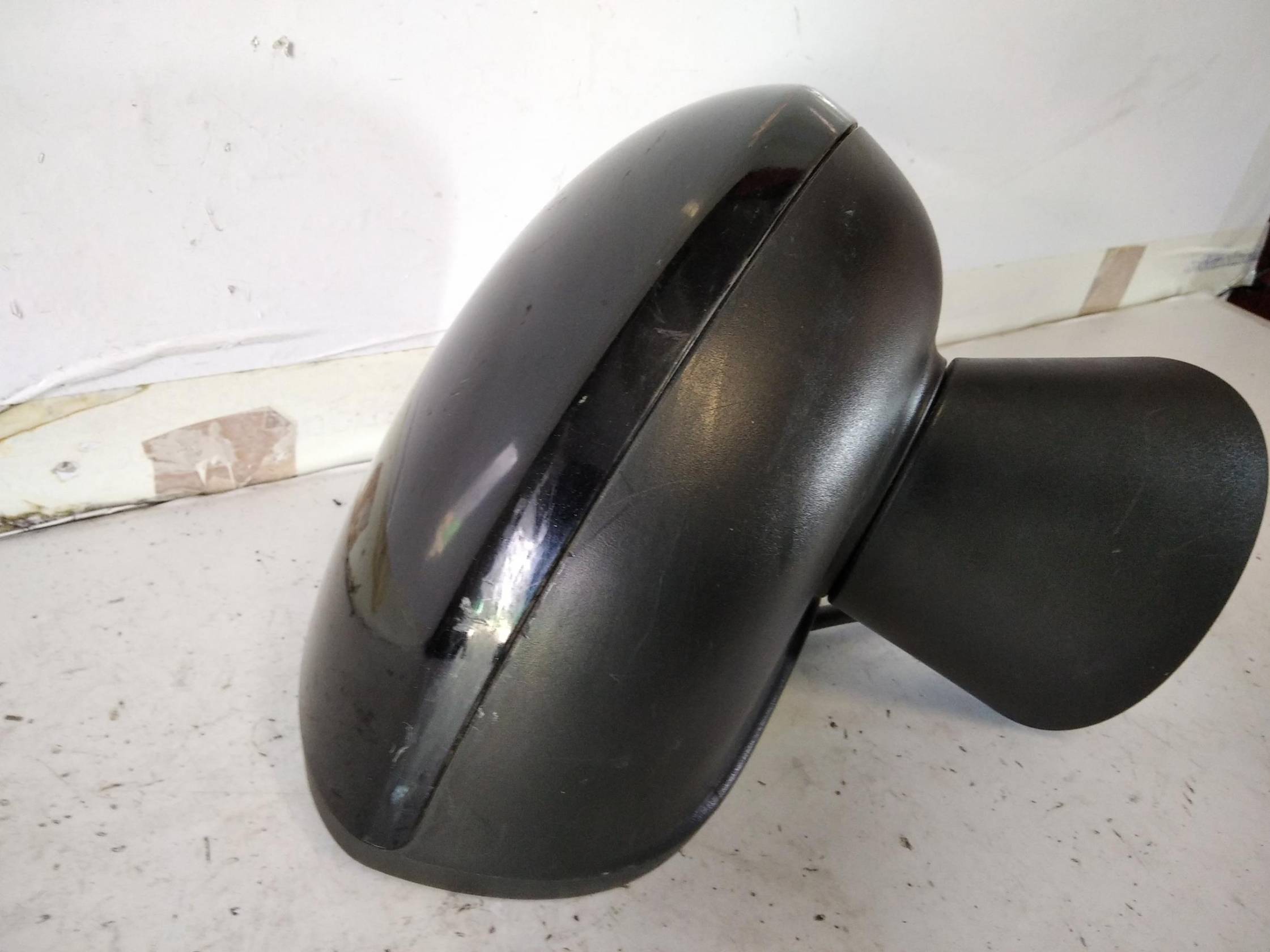 Retrovisore est. regolaz. elettr. dx.